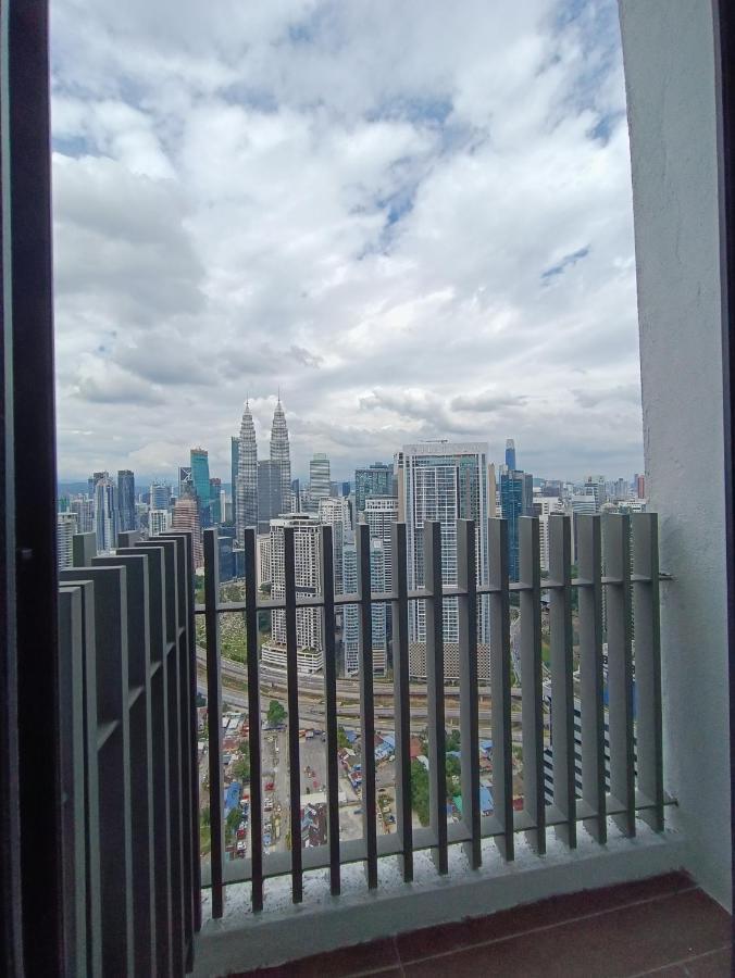 Lx 39A Balcony Klcc View 1 Bedroom Infinity Pool Kuala Lumpur Exterior foto